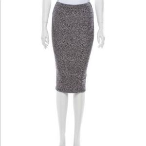 Alice + Olivia 100% wool skirt in navy knit